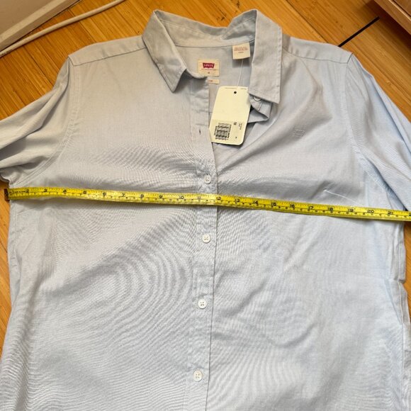 Levi's Women's The Classic Shirt M Pale Blue Chambray - Picture 10 of 11